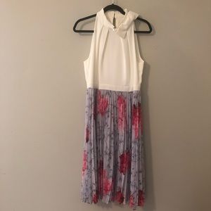 Ted Baker Gray Pink White Babylon Cornala Pleated